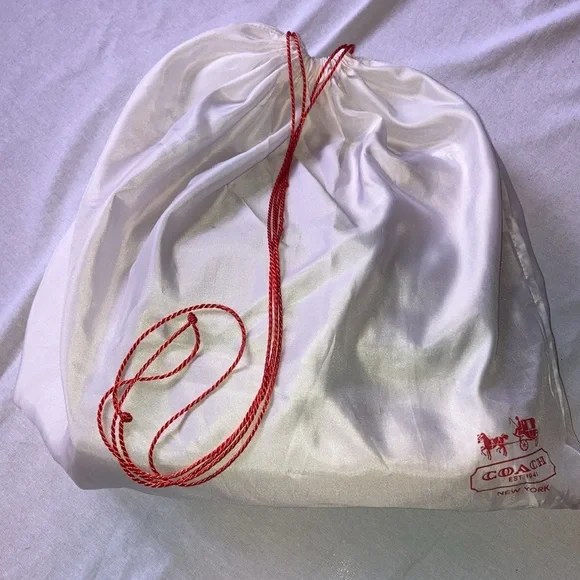 Coach Red Patent Leather Shoulder Bag - Picture 6 of 6